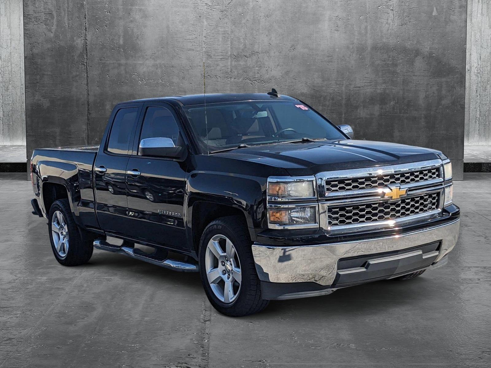 2015 Chevrolet Silverado 1500 Vehicle Photo in MIAMI, FL 33172-3015