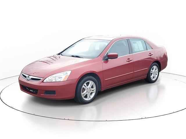 Used 2007 Honda Accord EX with VIN 1HGCM56717A148585 for sale in Grand Blanc, MI