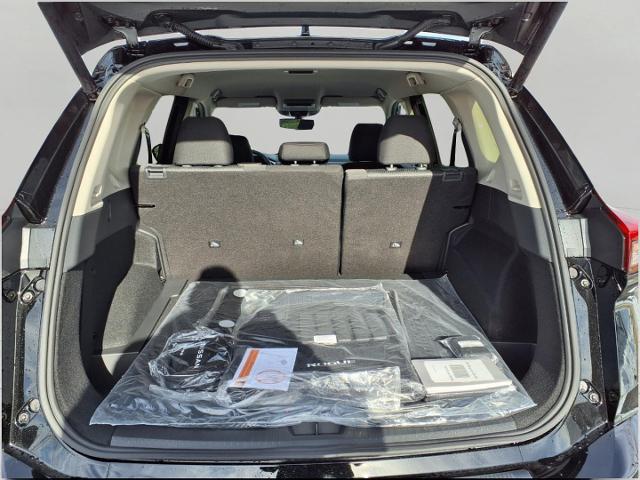 2025 Nissan Rogue Vehicle Photo in Oshkosh, WI 54904