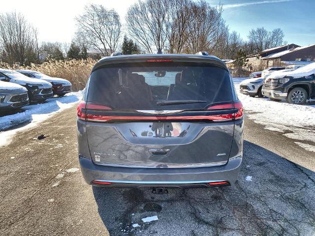 2022 Chrysler Pacifica Vehicle Photo in WILLIAMSVILLE, NY 14221-2883