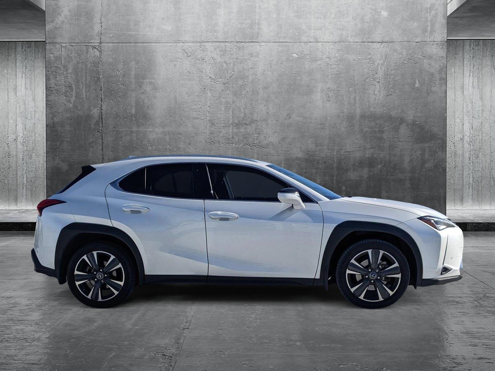 2022 Lexus UX 200 Vehicle Photo in Pembroke Pines , FL 33084