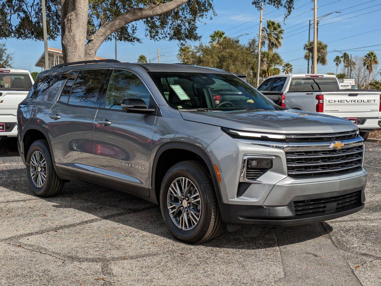 2025 Chevrolet Traverse Vehicle Photo in ORLANDO, FL 32812-3021