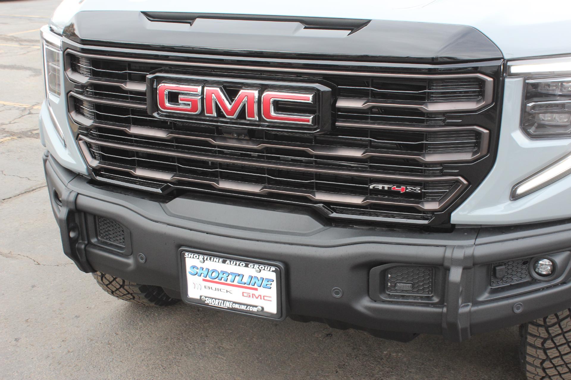 2025 GMC Sierra 1500 Vehicle Photo in AURORA, CO 80012-4011