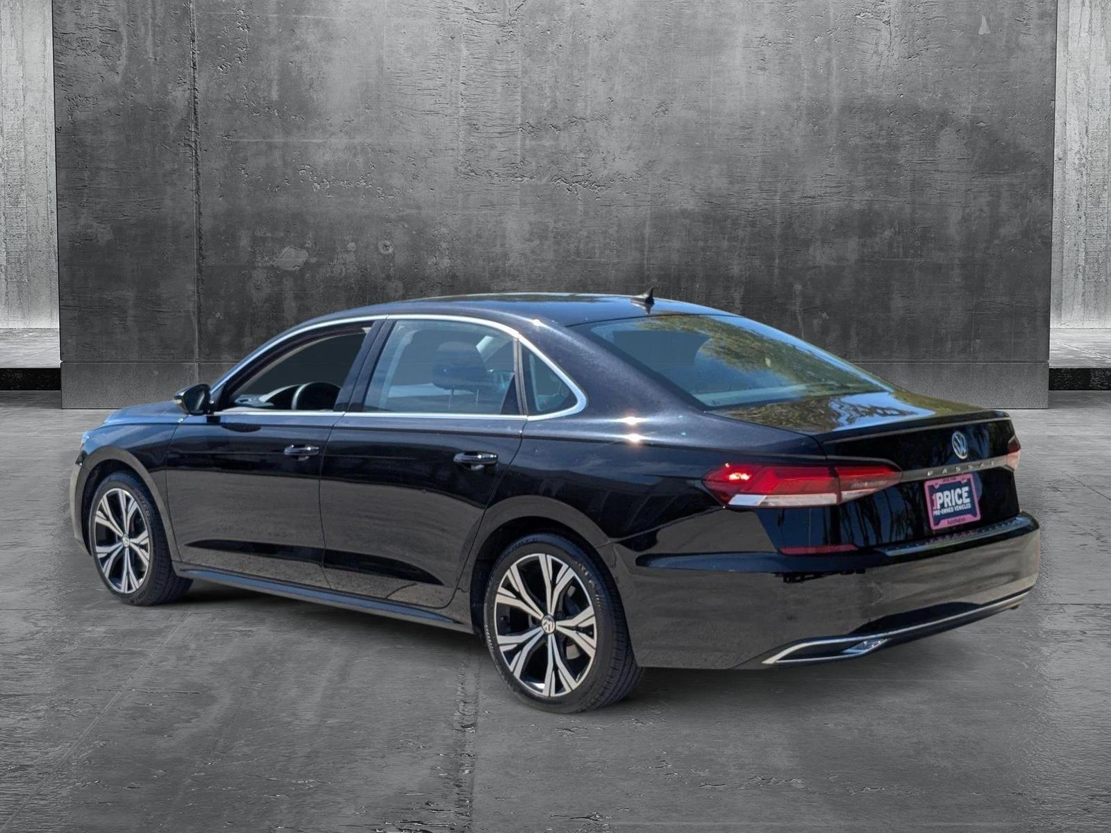 2021 Volkswagen Passat Vehicle Photo in PEMBROKE PINES, FL 33024-6534