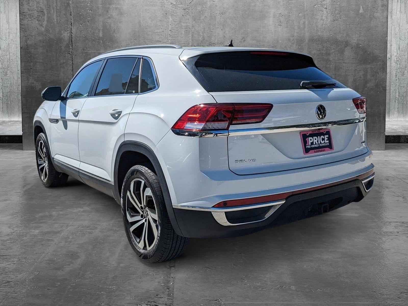 2022 Volkswagen Atlas Cross Sport Vehicle Photo in Jacksonville, FL 32256