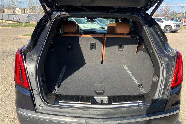 2021 Cadillac XT5 Vehicle Photo in TOPEKA, KS 66609-0000