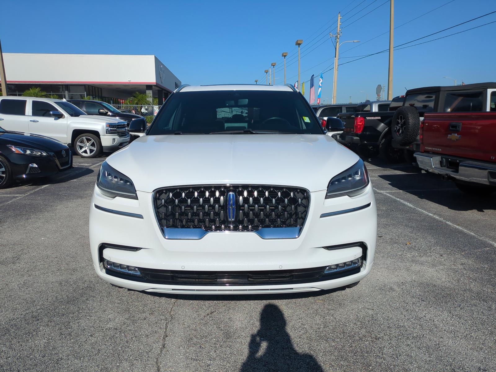 Used 2020 Lincoln Aviator Grand Touring with VIN 5LMYJ8XY5LGL35043 for sale in Clermont, FL