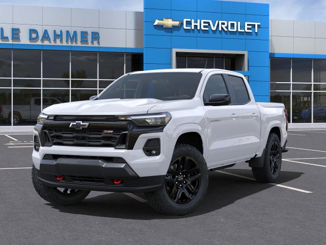 2025 Chevrolet Colorado Vehicle Photo in TOPEKA, KS 66609-0000