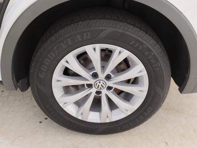 2020 Volkswagen Tiguan Vehicle Photo in PINEVILLE, NC 28134-8495