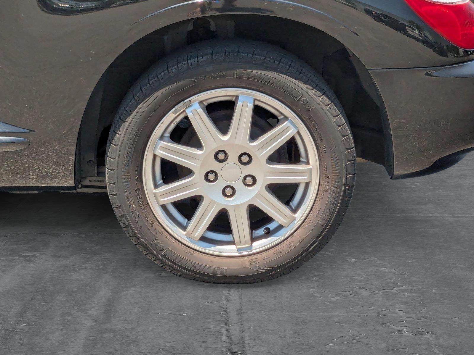 2007 Chrysler PT Cruiser Vehicle Photo in St. Petersburg, FL 33713