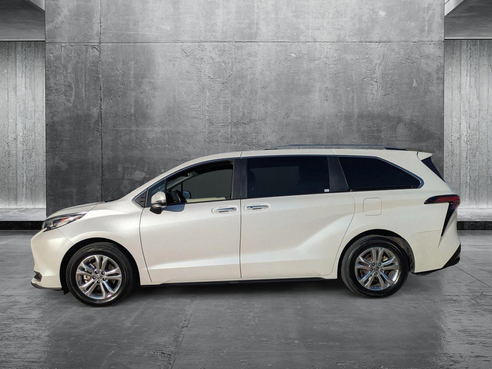 2023 Toyota Sienna Vehicle Photo in Winter Park, FL 32792