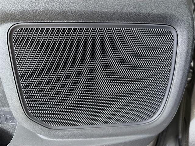 2022 Toyota Sienna Vehicle Photo in Everett, WA 98204