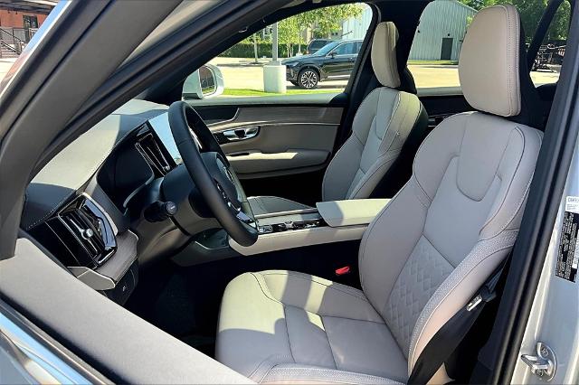 2025 Volvo XC90 Vehicle Photo in Houston, TX 77007