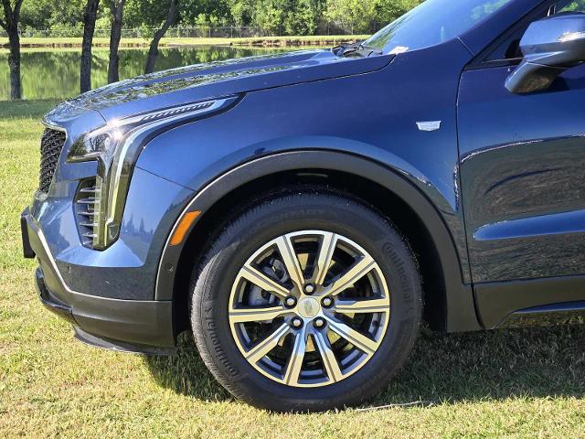 2022 Cadillac XT4 Vehicle Photo in DENTON, TX 76210-9321