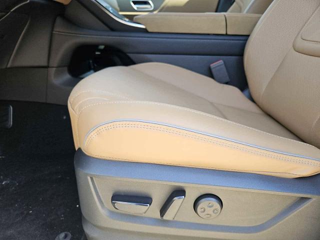 2025 INFINITI QX80 Vehicle Photo in Fort Worth, TX 76132