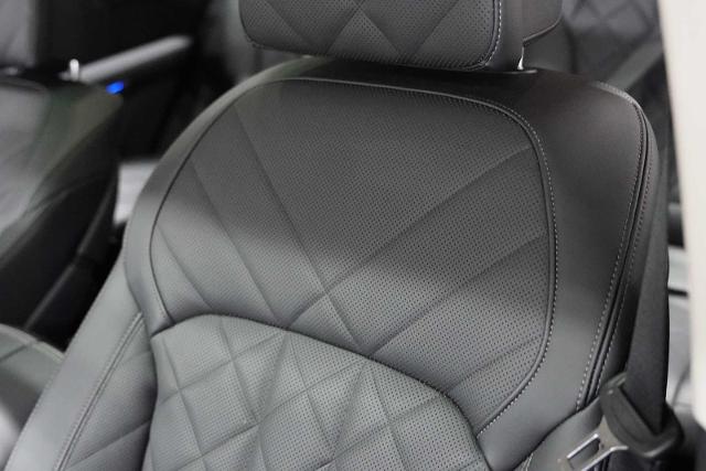 2025 BMW X7 xDrive40i Vehicle Photo in GRAPEVINE, TX 76051