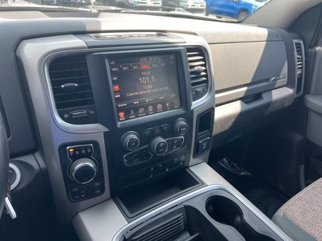 2017 Ram 1500 Vehicle Photo in GREEN BAY, WI 54304-5303