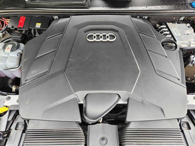 2020 Audi Q7 Vehicle Photo in MCKINNEY, TX 75070