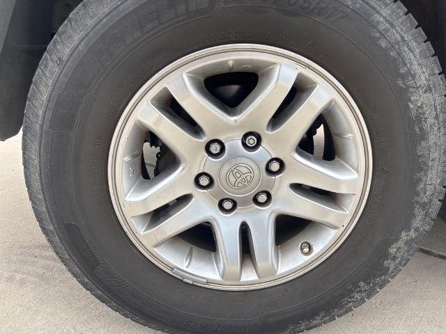 2006 Toyota Sequoia Vehicle Photo in Grapevine, TX 76051