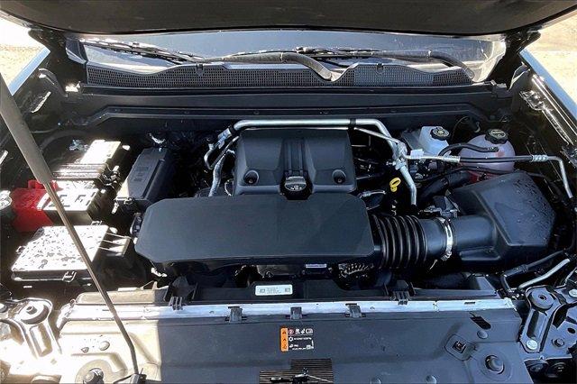 2025 Chevrolet Colorado Vehicle Photo in KANSAS CITY, MO 64114-4502