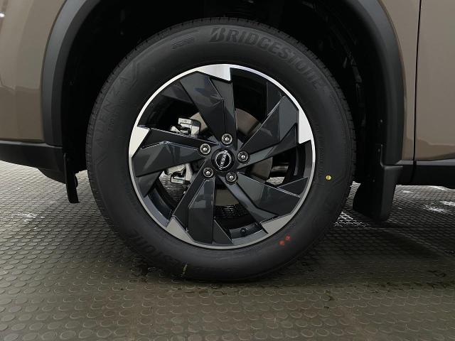 2025 Nissan Rogue Vehicle Photo in Appleton, WI 54913