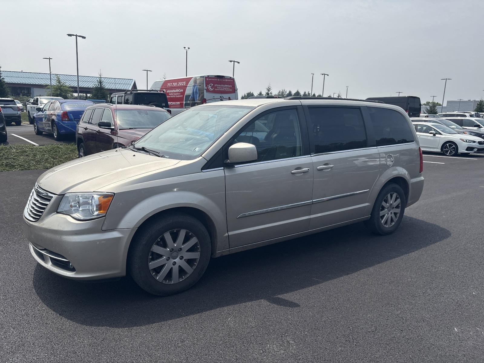 2014 Chrysler Town & Country Vehicle Photo in Mechanicsburg, PA 17050-1707