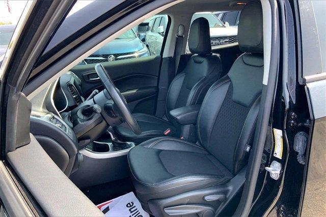 2019 Jeep Compass Vehicle Photo in INDEPENDENCE, MO 64055-1377