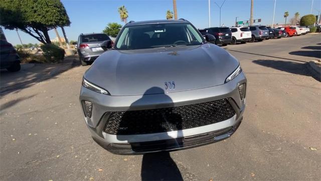 2024 Buick Envision Vehicle Photo in GOODYEAR, AZ 85338-1310