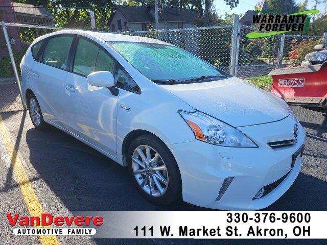 2014 Toyota Prius v Vehicle Photo in Akron, OH 44320