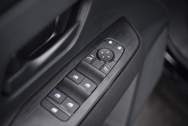 2025 Nissan Kicks Vehicle Photo in Ballwin, MO 63011