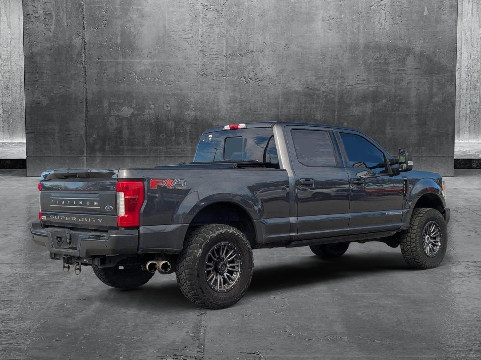 2019 Ford Super Duty F-350 SRW Vehicle Photo in St. Petersburg, FL 33713