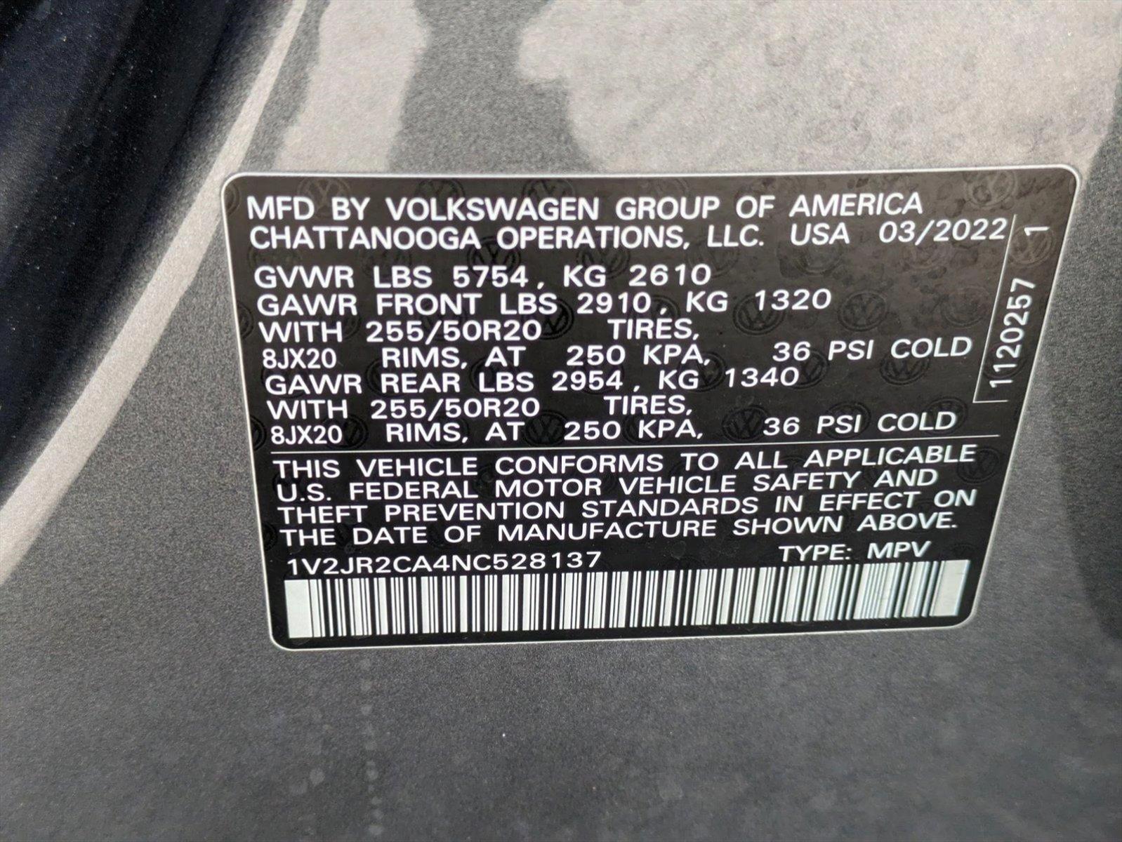 2022 Volkswagen Atlas Vehicle Photo in GREENACRES, FL 33463-3207