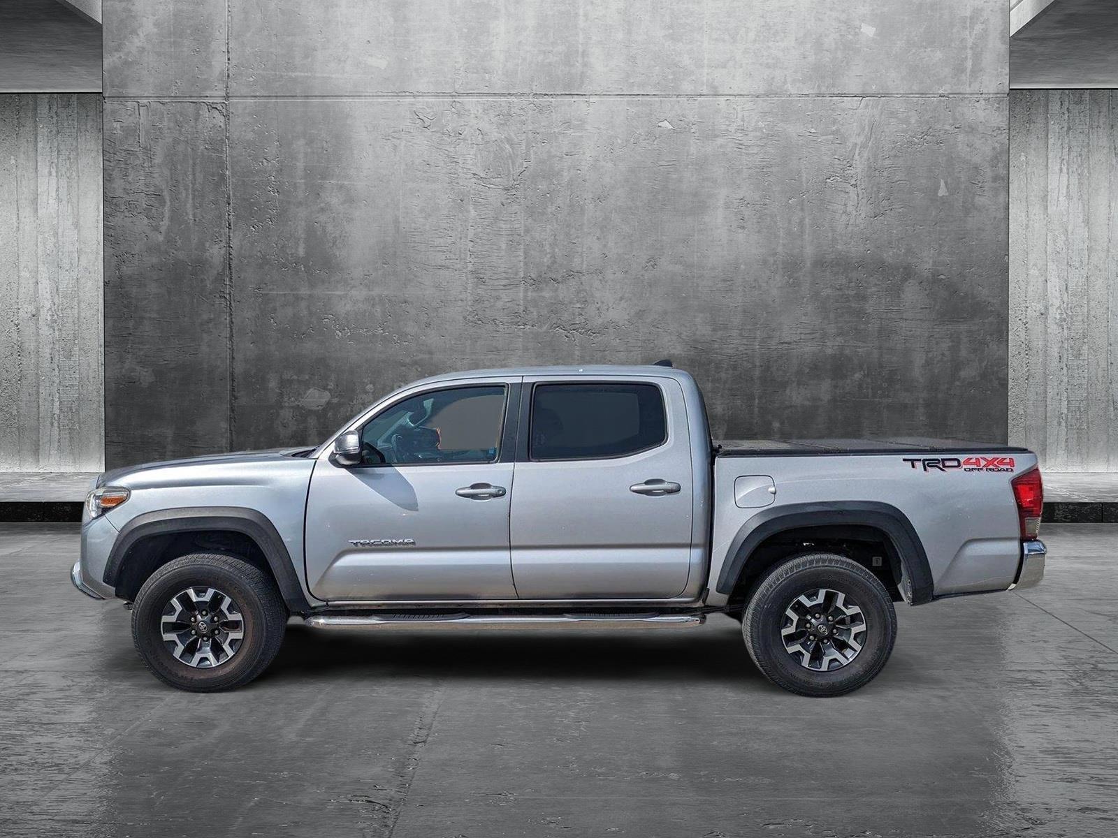 2016 Toyota Tacoma Vehicle Photo in GREENACRES, FL 33463-3207