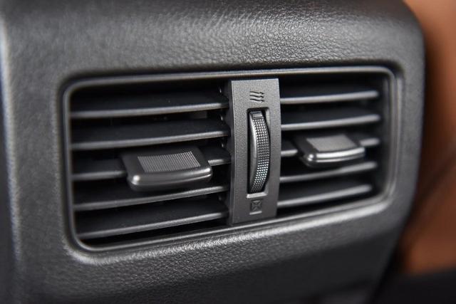 2025 Nissan Rogue Vehicle Photo in Ballwin, MO 63011
