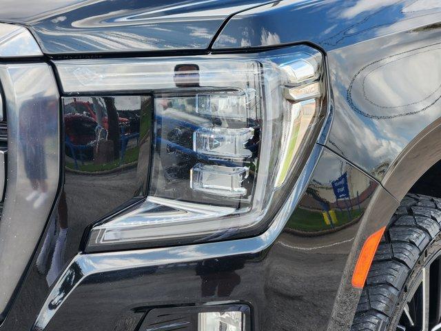2021 GMC Yukon XL Vehicle Photo in SUGAR LAND, TX 77478-0000