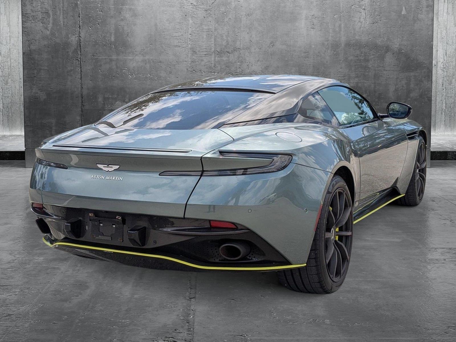 2019 Aston Martin DB11 Vehicle Photo in Miami, FL 33169