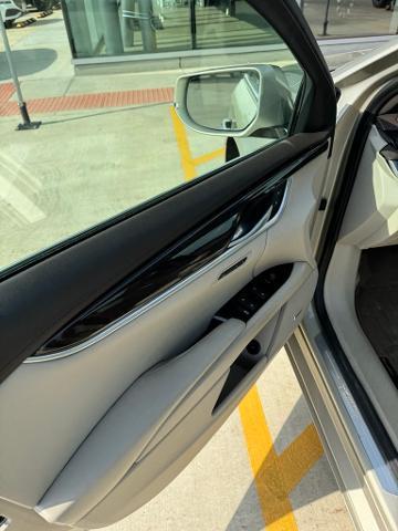 2016 Cadillac XTS Vehicle Photo in Peoria, IL 61615