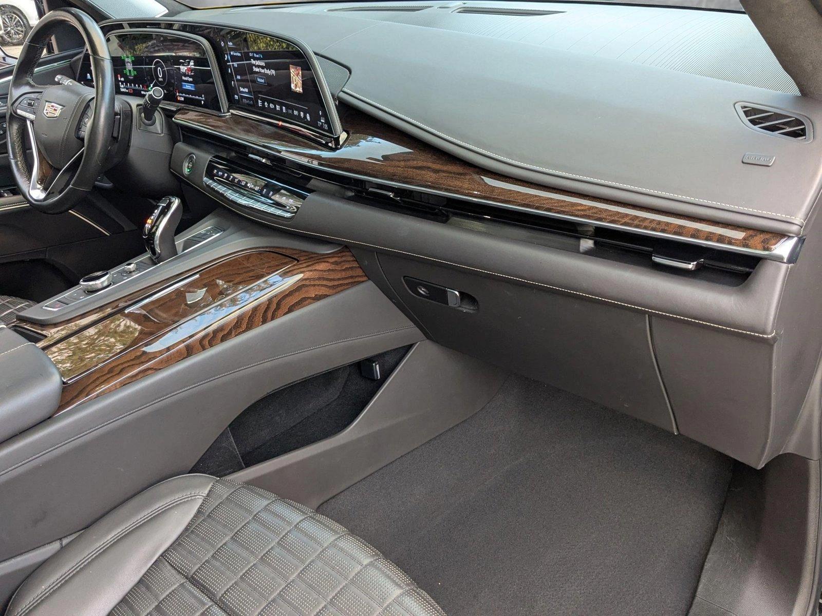 2021 Cadillac Escalade ESV Vehicle Photo in PEMBROKE PINES, FL 33024-6534
