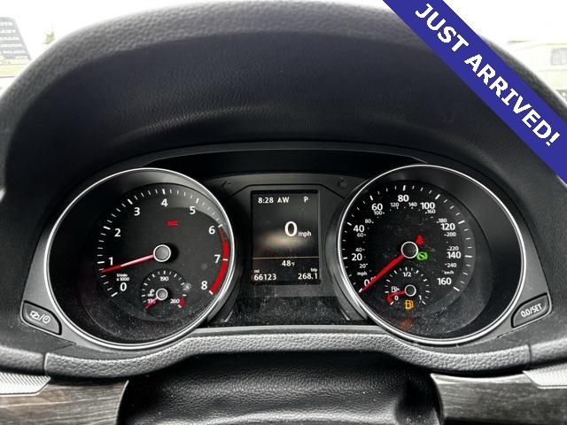 2017 Volkswagen Passat Vehicle Photo in Puyallup, WA 98371