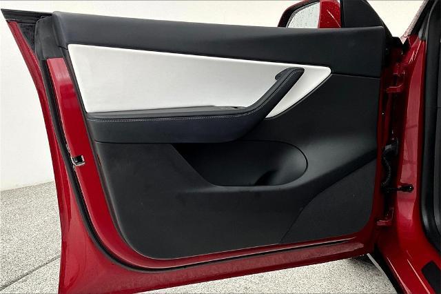 2022 Tesla Model Y Vehicle Photo in Grapevine, TX 76051