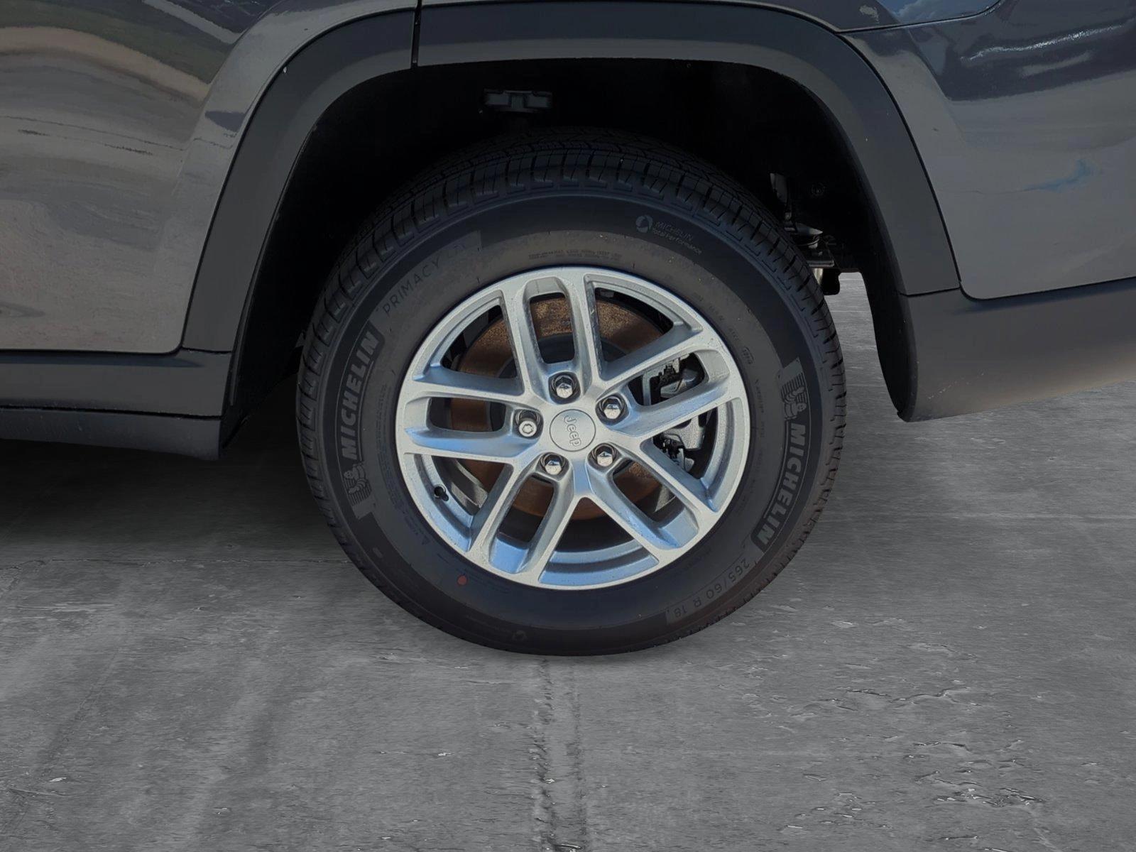 2025 Jeep Grand Cherokee L Vehicle Photo in Pembroke Pines, FL 33027