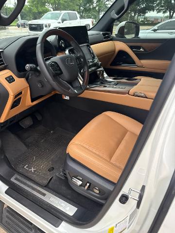 2025 Lexus LX 600 Vehicle Photo in FORT WORTH, TX 76132