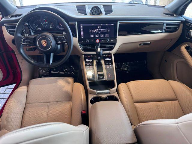 2022 Porsche Macan Vehicle Photo in DELRAY BEACH, FL 33483-3294