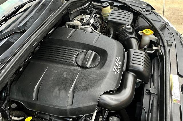 2012 Jeep Grand Cherokee Vehicle Photo in Houston, TX 77007