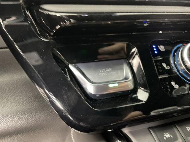 2025 GMC Sierra 1500 Vehicle Photo in GILBERT, AZ 85297-0402