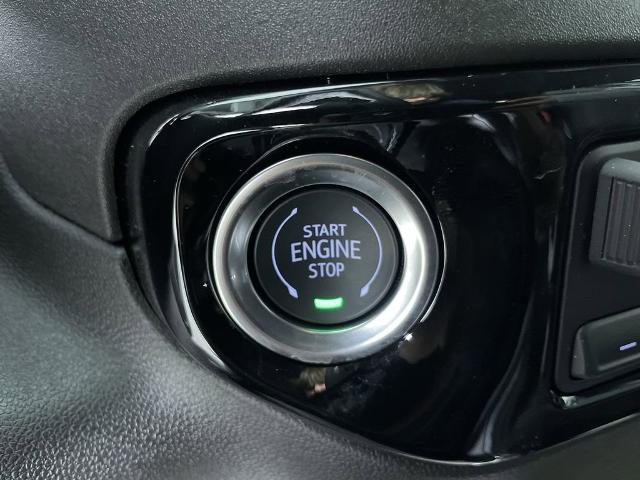 2025 GMC Sierra 1500 Vehicle Photo in GILBERT, AZ 85297-0402