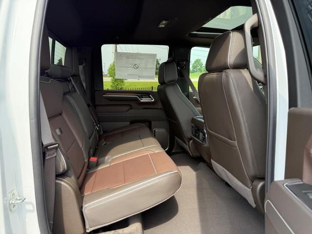 2025 GMC Sierra 2500 HD Vehicle Photo in COLUMBIA, MO 65203-3903