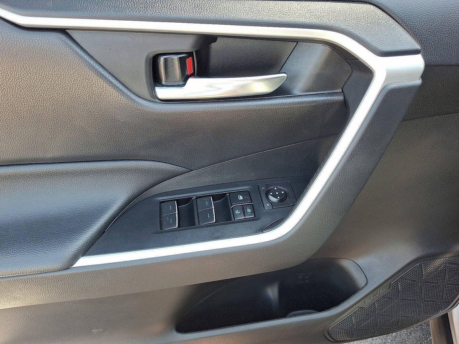 2022 Toyota RAV4 Vehicle Photo in Harrisburg, PA 17111