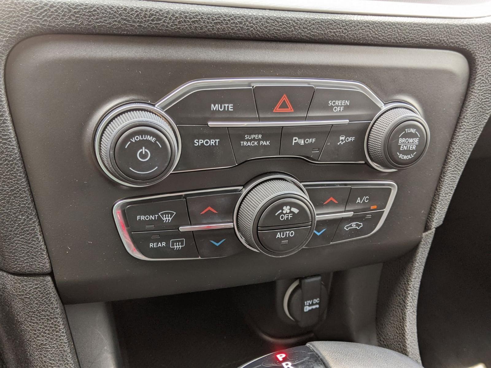 2022 Dodge Charger Vehicle Photo in Seguin, TX 78155