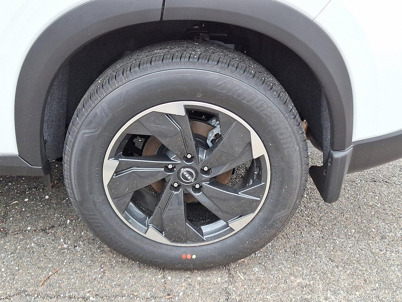 2025 Nissan Rogue Vehicle Photo in Jenkintown, PA 19046
